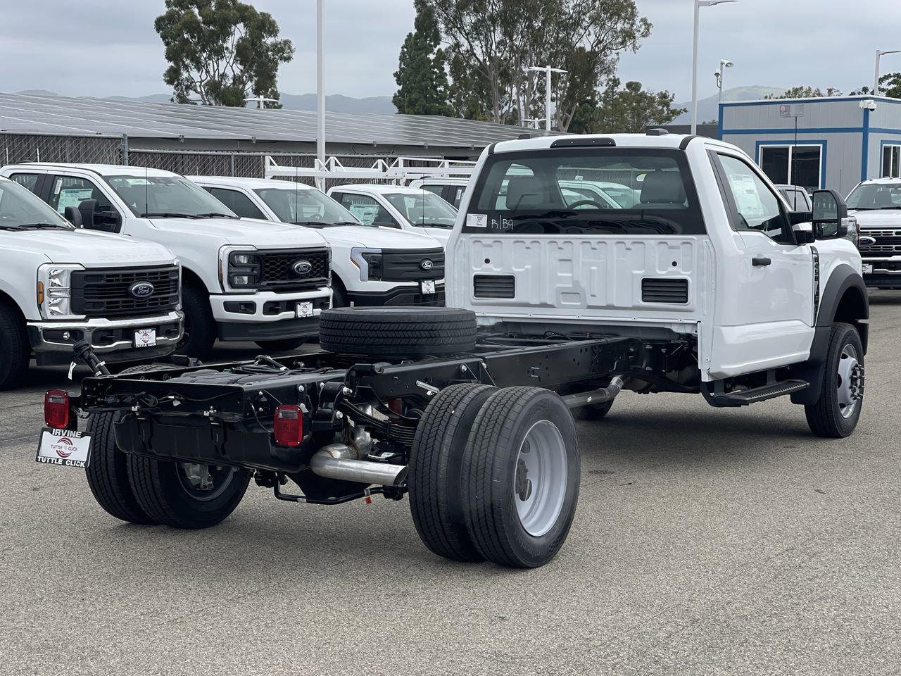New 2025 Ford F450 XL w/ XL Chrome Package RWD image 6