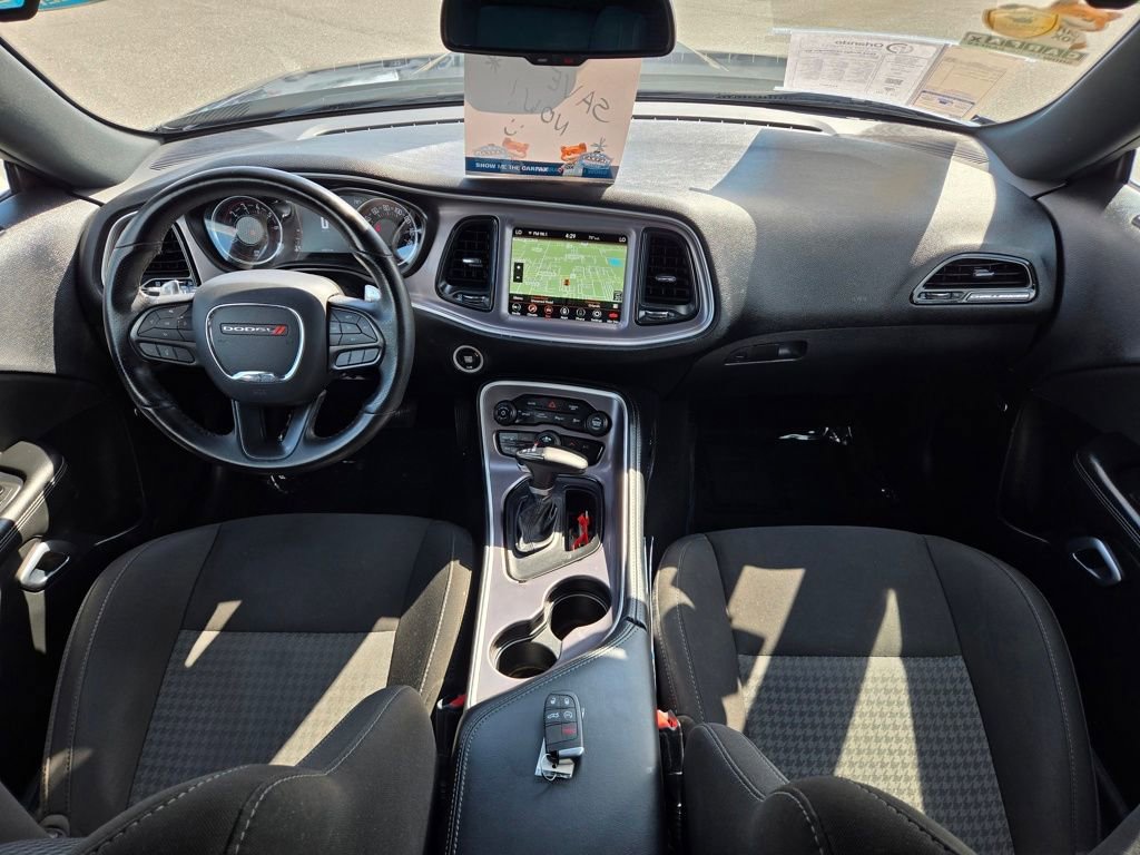 Used 2022 Dodge Challenger GT RWD image 38