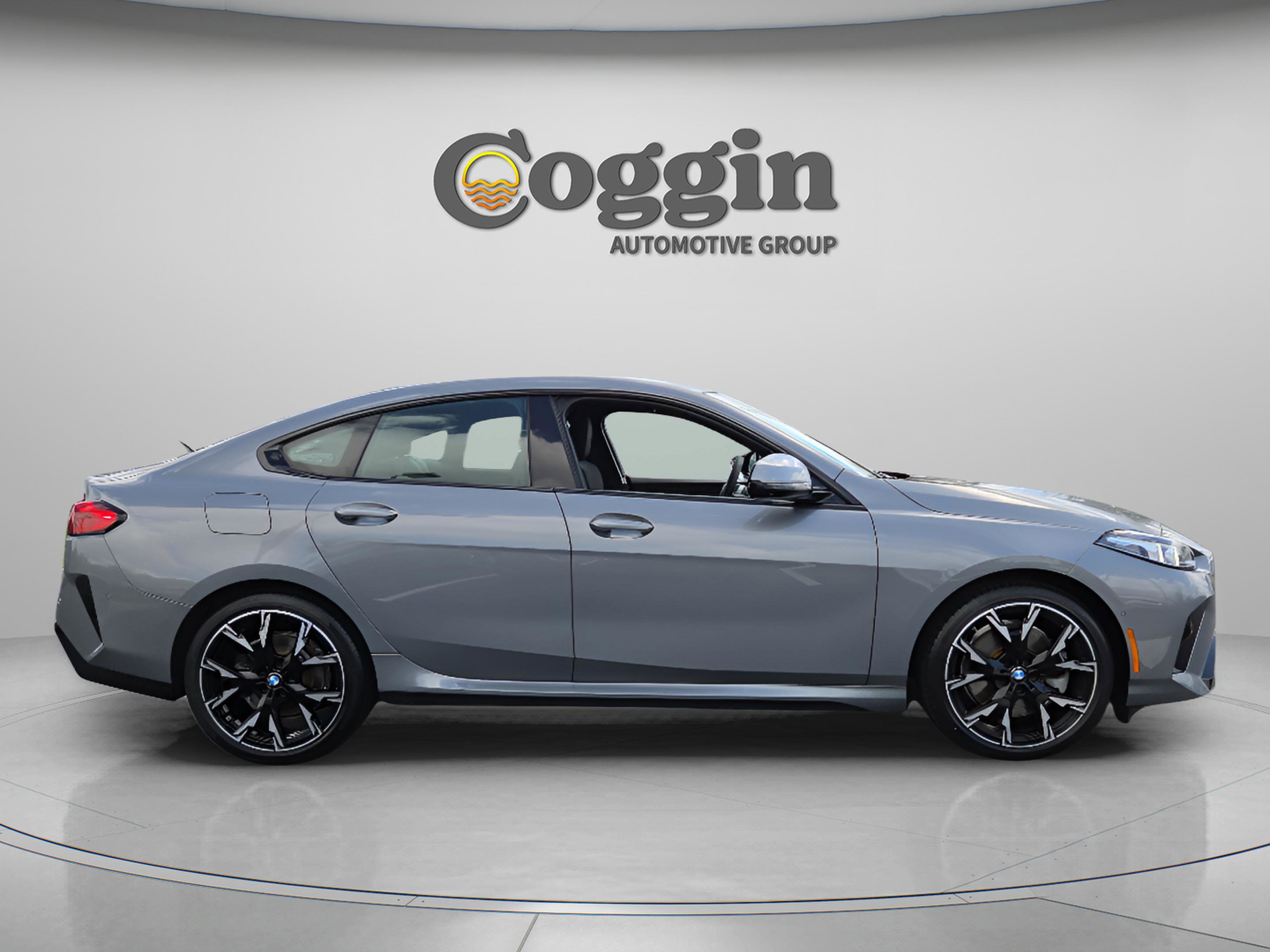 Certified 2025 BMW 228i xDrive 228 xDrive w/ Technology Package image 6