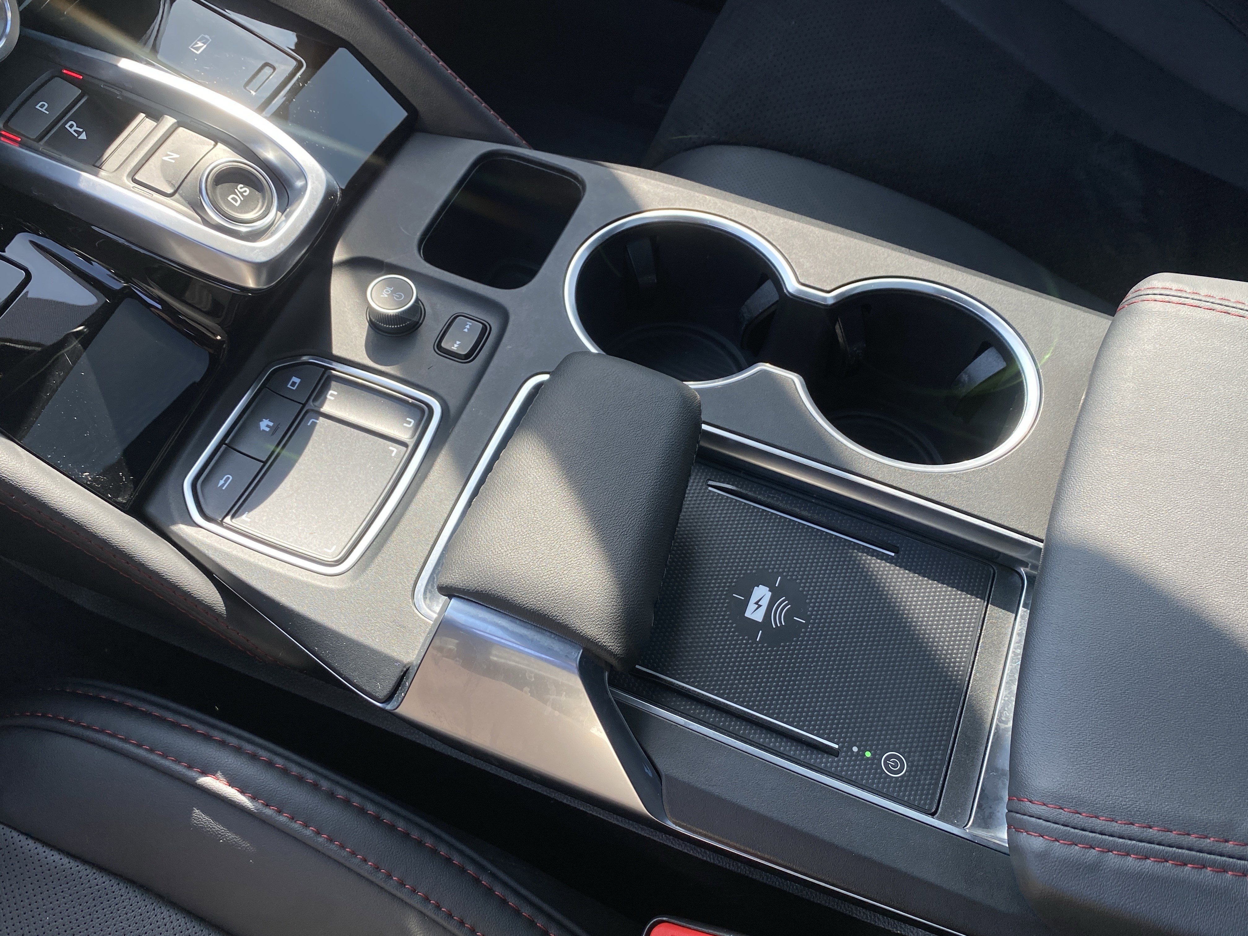 Used 2024 Acura MDX A-Spec image 36