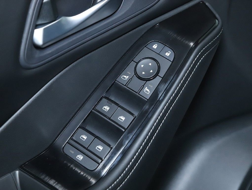 Certified 2026 Nissan Rogue SV image 16