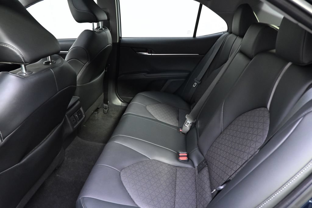 Used 2022 Toyota Camry XSE w/ Cold Weather Package FWD image 20