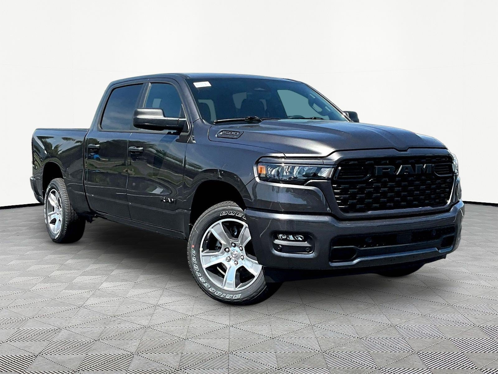 New 2026 RAM 1500 Express AWD/4WD image 2