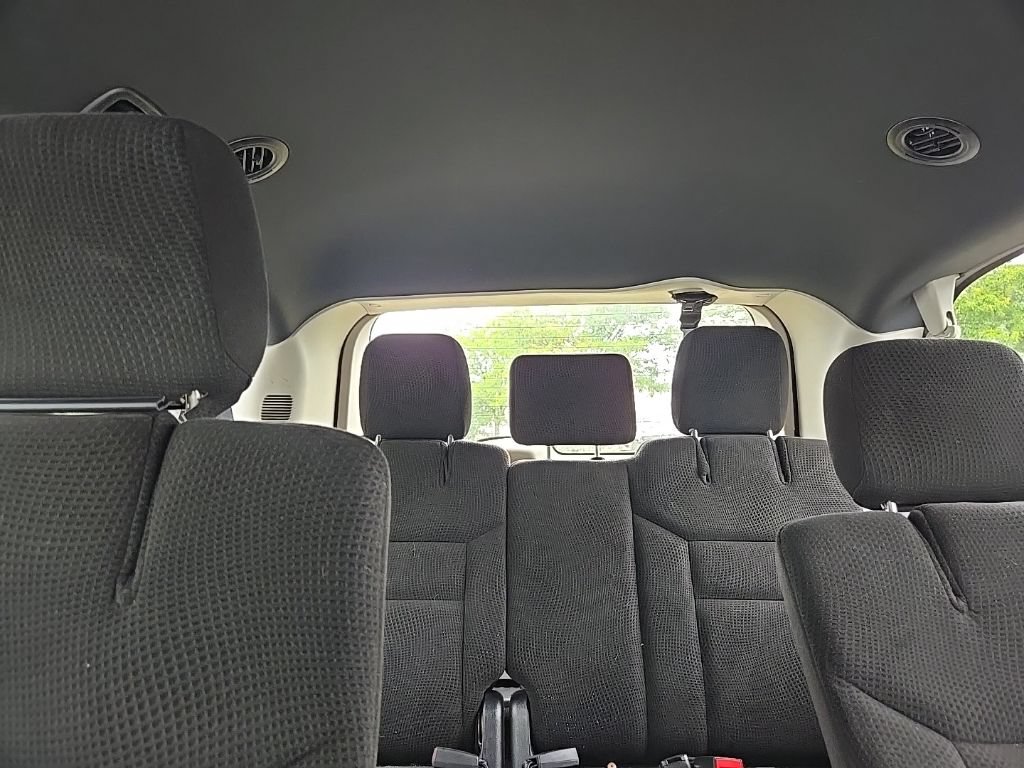 Used 2016 Dodge Grand Caravan SE FWD image 26