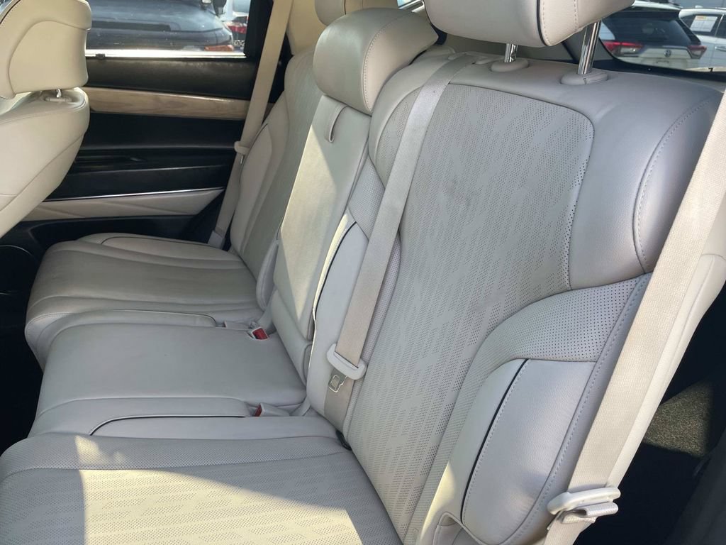 Used 2021 Genesis GV80 2.5T w/ Prestige Package 05 RWD image 13