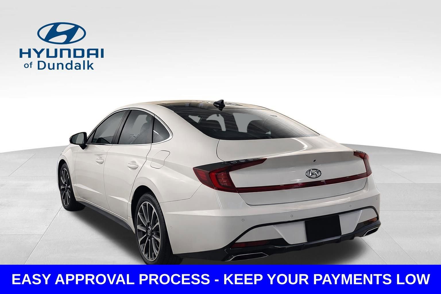 Used 2021 Hyundai Sonata Limited w/ Winter Weather Package FWD image 5