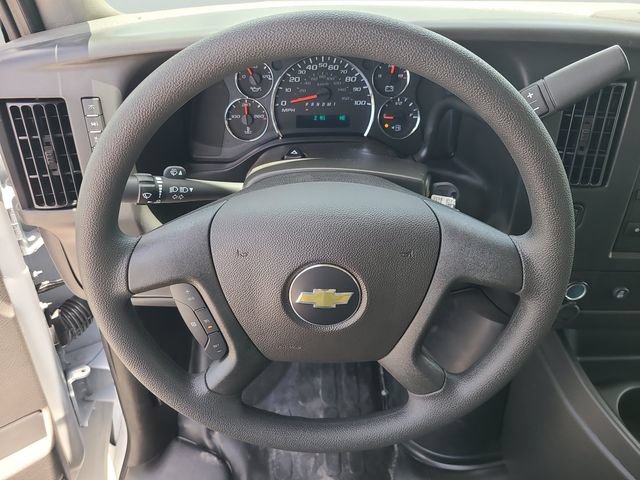 New 2026 Chevrolet Express 3500 LS RWD image 26
