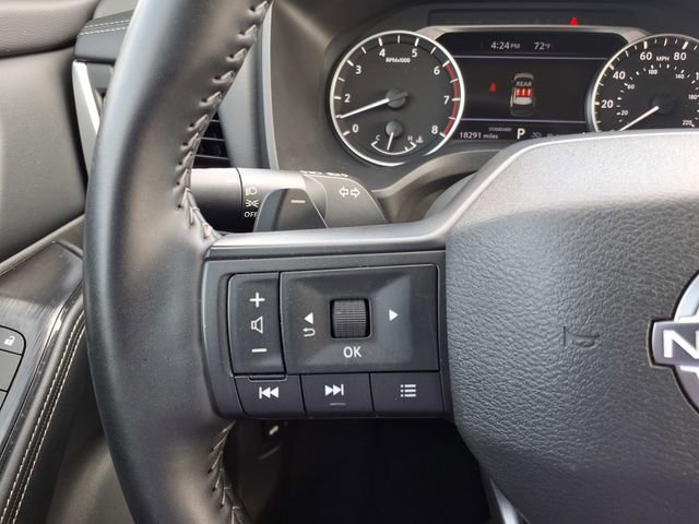 Used 2025 Nissan Rogue SV FWD image 23