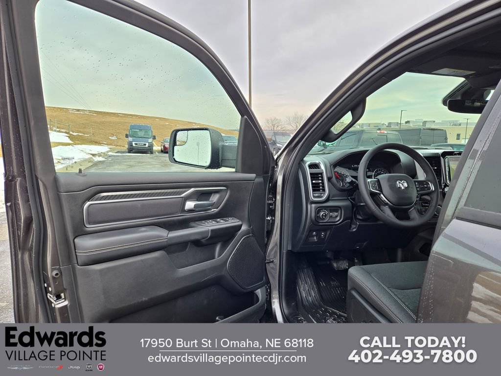 New 2026 RAM 1500 Big Horn AWD/4WD image 10
