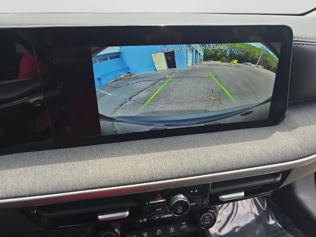 Used 2026 Nissan Kicks SV FWD image 21