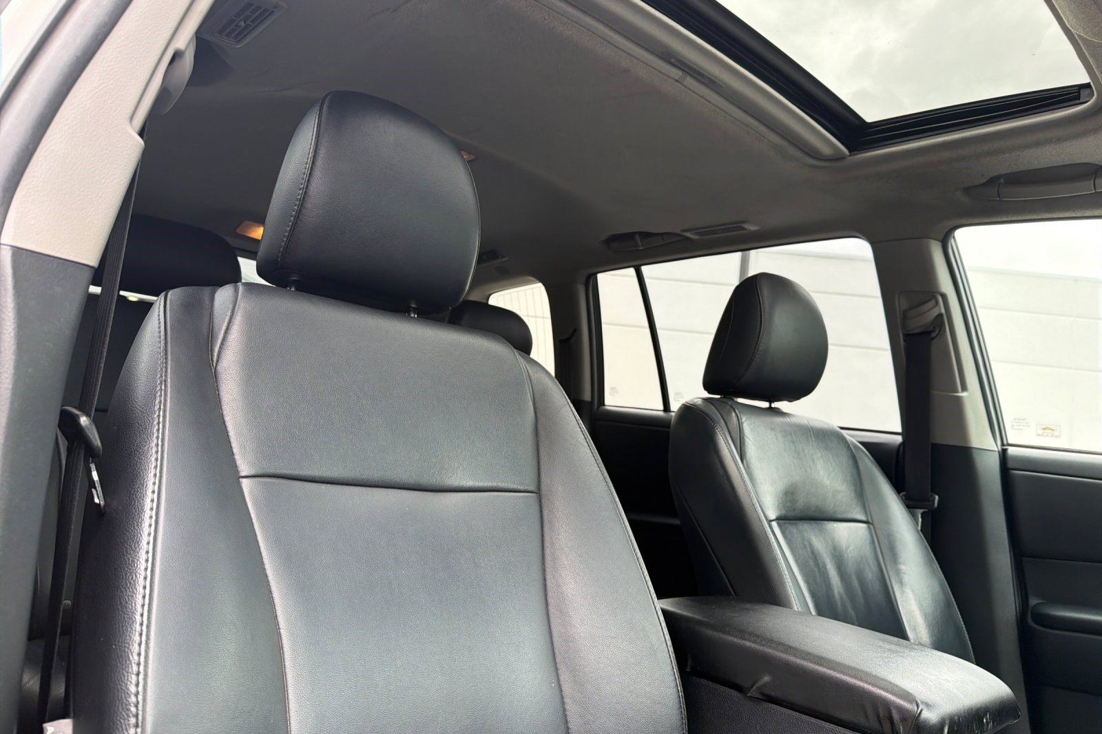 Used 2013 Toyota Highlander SE AWD/4WD image 20