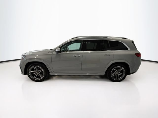 Used 2024 Mercedes-Benz GLS 450 4MATIC image 4