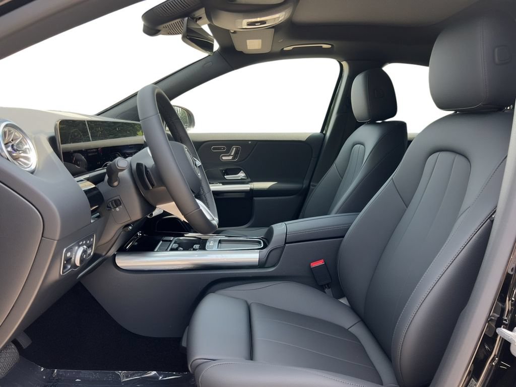 New 2026 Mercedes-Benz GLA 250 4MATIC image 6