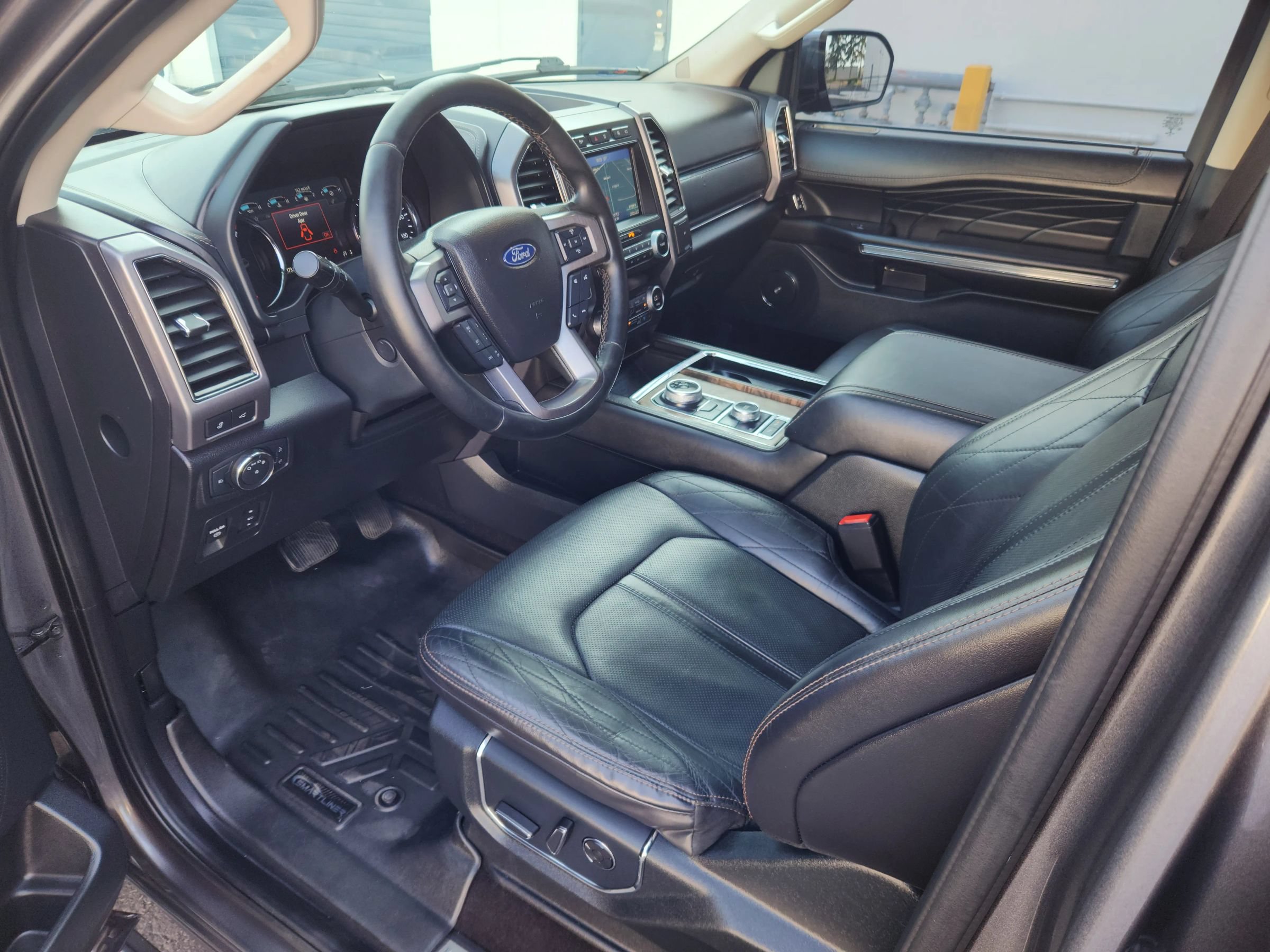 Used 2021 Ford Expedition Max Platinum AWD/4WD image 7