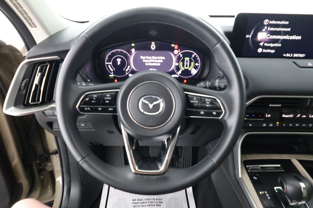 Used 2025 MAZDA CX-70 Plug-In Hybrid w/ Premium Pkg image 14