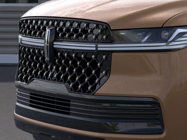 New 2026 Lincoln Navigator Black Label AWD/4WD image 17