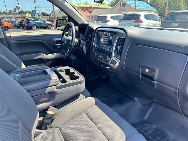 Used 2019 Chevrolet Silverado 1500 LT w/ All Star Edition AWD/4WD image 24