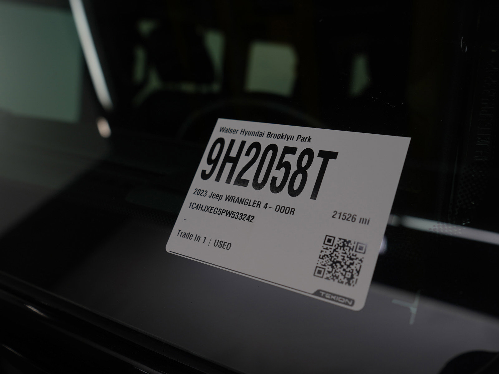 Used 2023 Jeep Wrangler Sahara w/ Cold Weather Group image 30