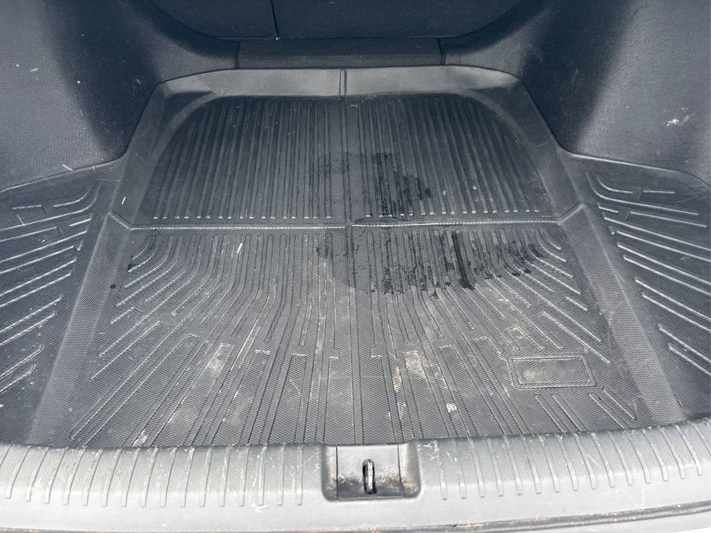 Used 2025 Honda Accord SE image 11