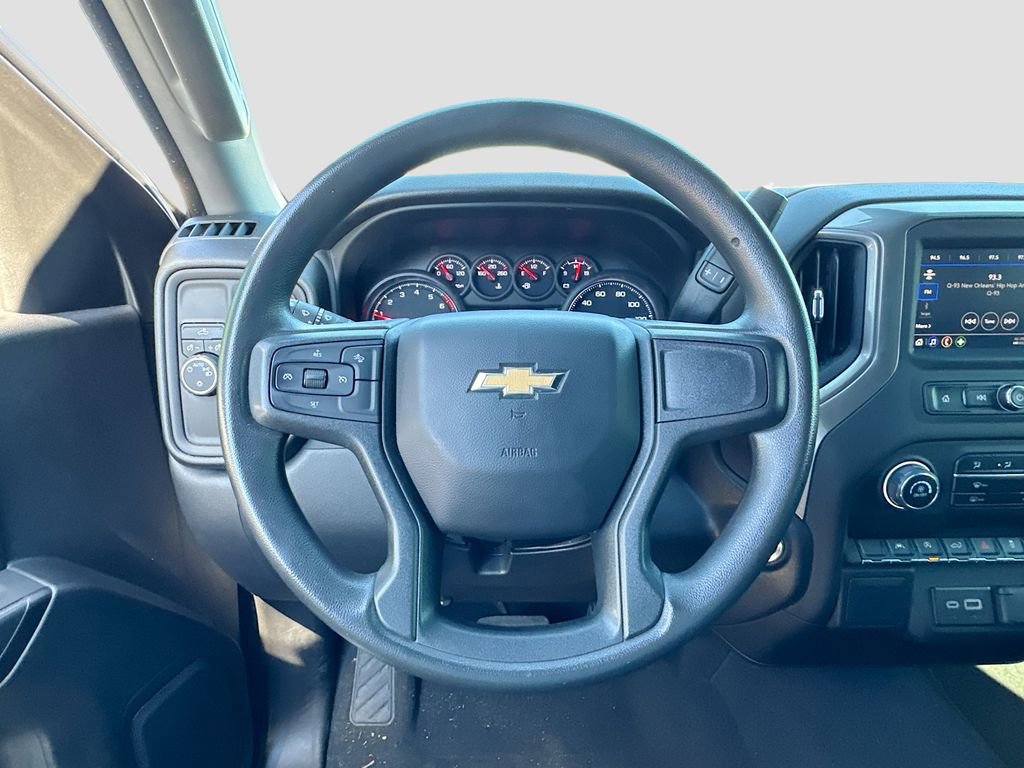 Used 2024 Chevrolet Silverado 1500 Custom image 11