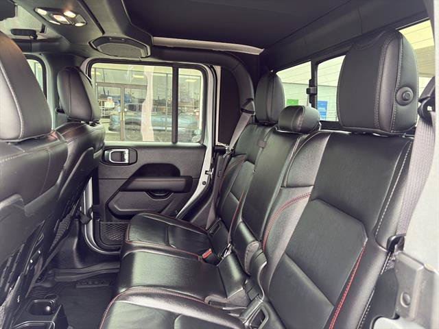 Used 2021 Jeep Gladiator Rubicon AWD/4WD image 11