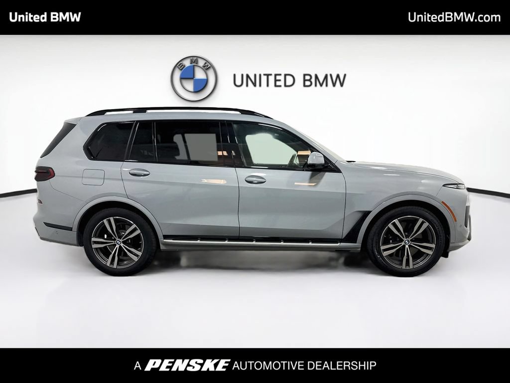 Certified 2026 BMW X7 xDrive40i w/ Executive Package AWD/4WD image 4