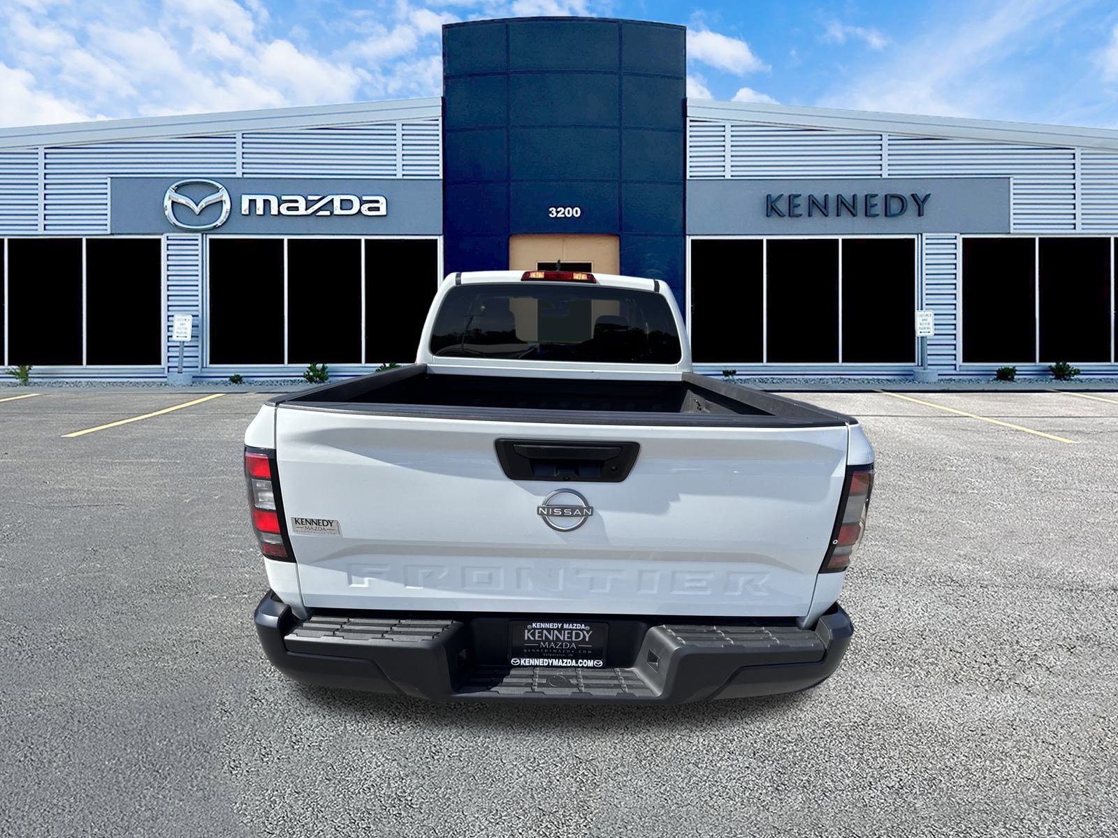 Used 2024 Nissan Frontier S w/ S Utility Package image 39