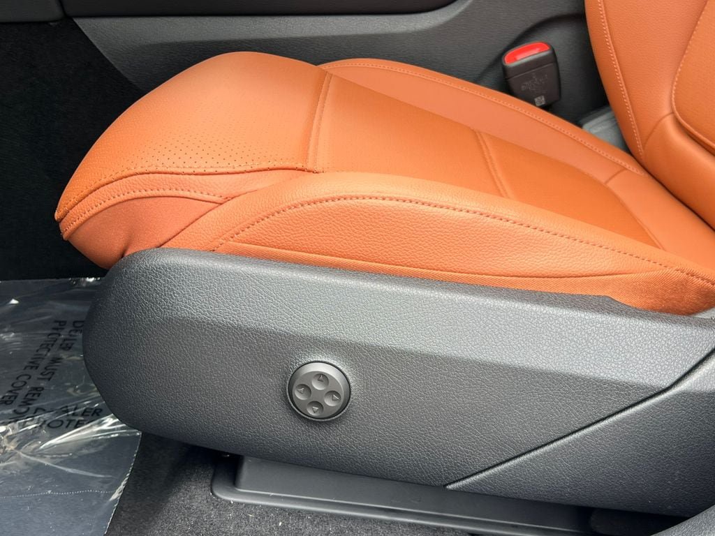 New 2027 Mercedes-Benz GLC 300 4MATIC image 12