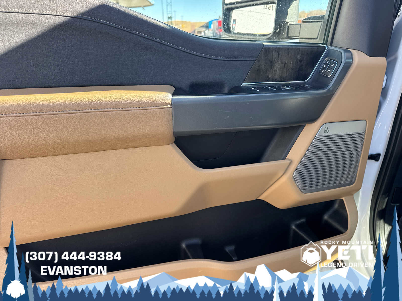 Used 2023 Ford F450 Lariat w/ Lariat Ultimate Package image 28