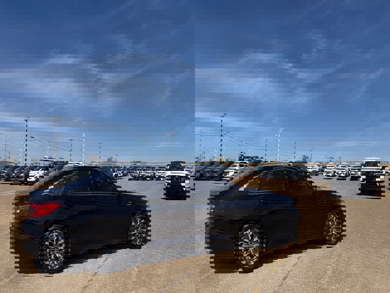 Used 2020 Honda Accord Hybrid image 25