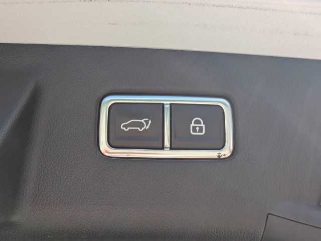 Used 2022 Kia Sorento SX AWD/4WD image 14