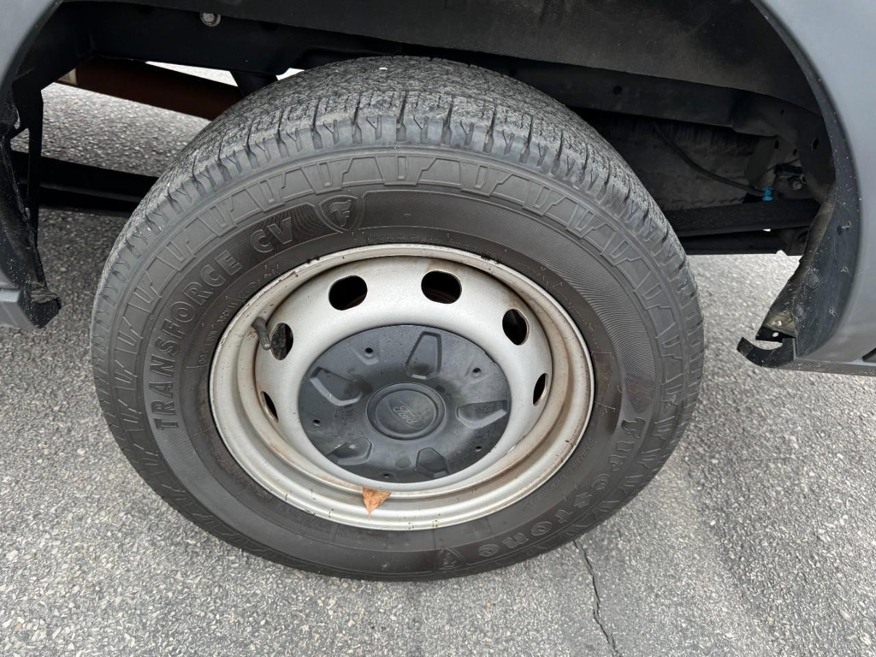 Used 2018 Ford Transit 250 148 Low Roof image 7