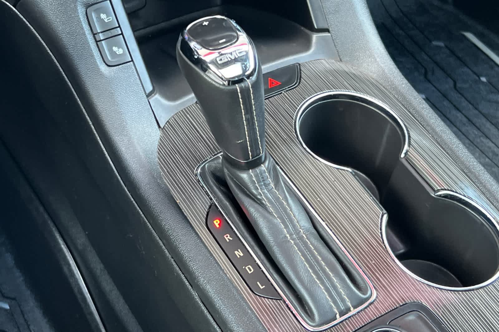Used 2019 GMC Acadia SLT w/ Black Edition AWD/4WD image 25