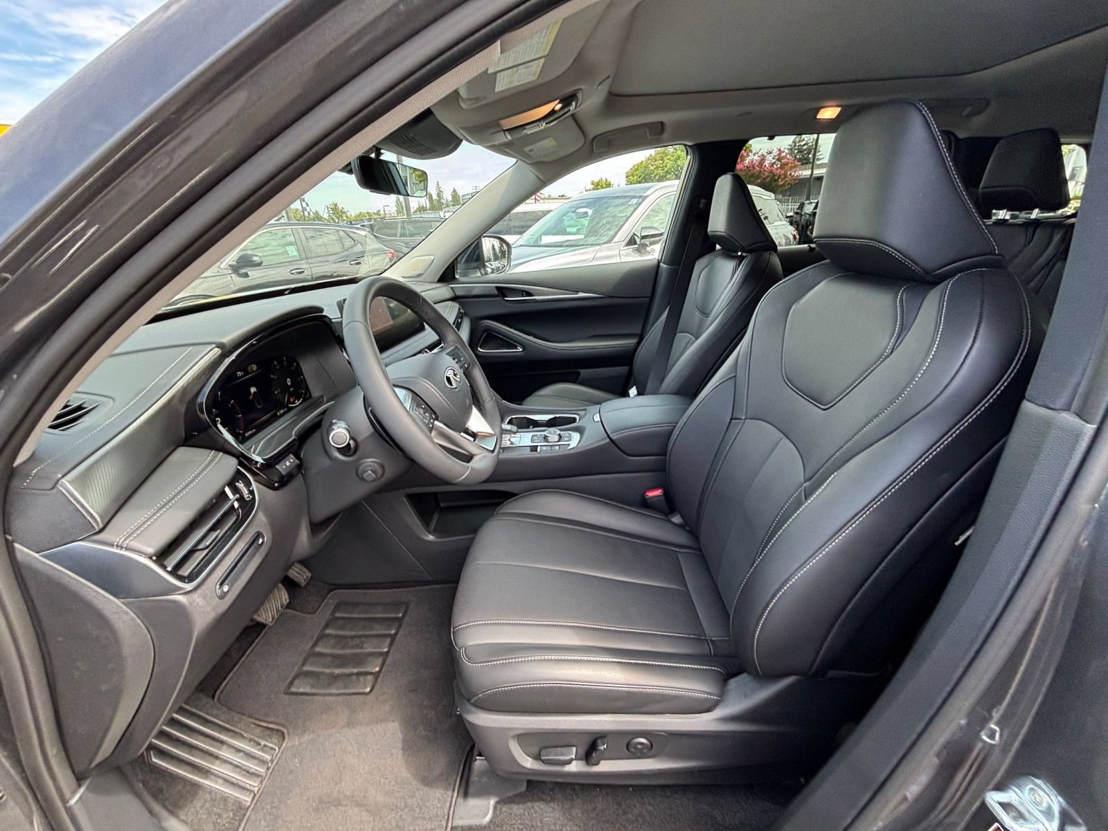 Used 2026 INFINITI QX60 Luxe AWD/4WD image 30