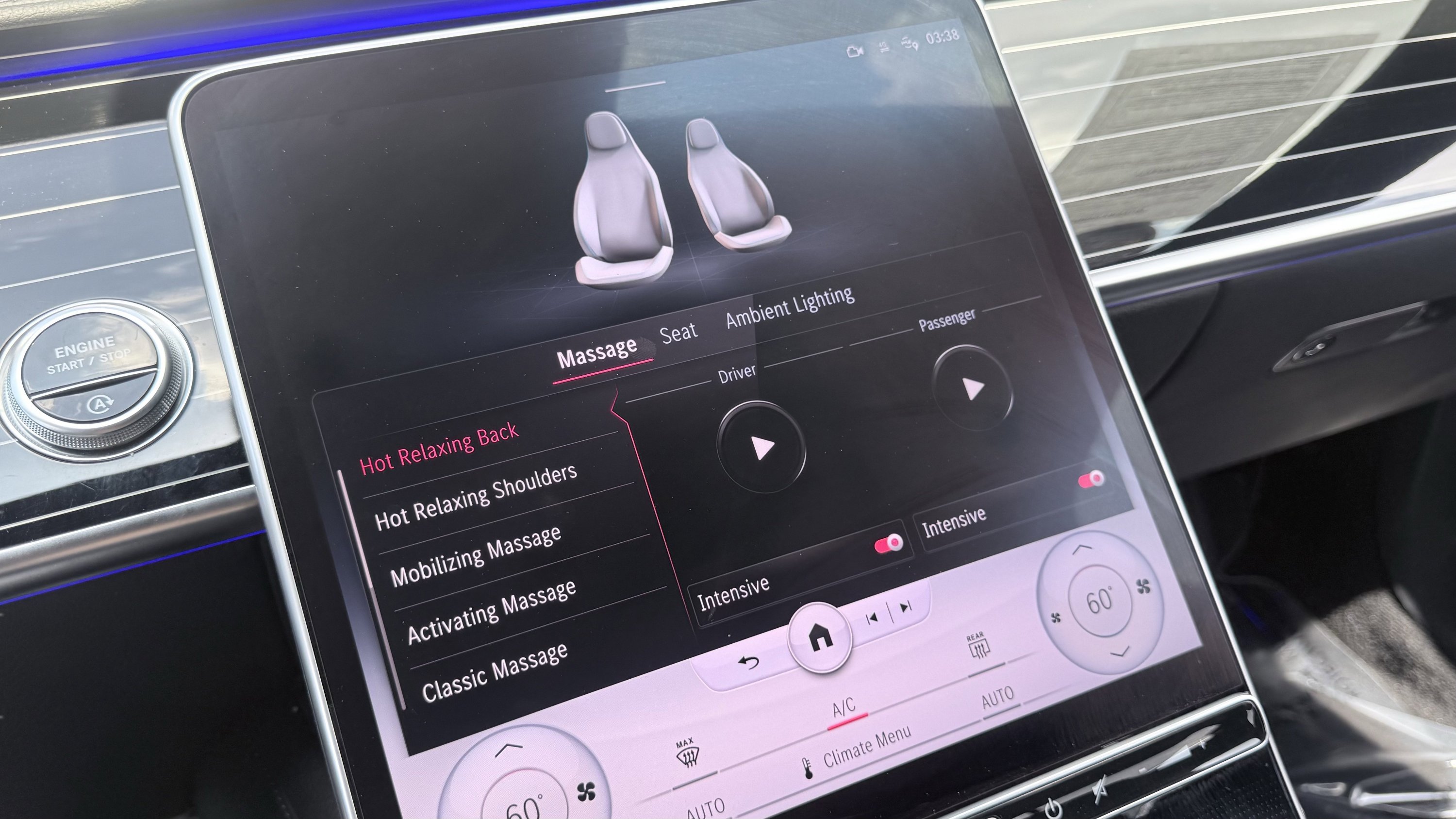 Used 2022 Mercedes-Benz S 580 4MATIC Sedan w/ AMG Line Package image 57