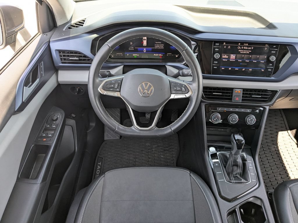 Used 2023 Volkswagen Taos SE FWD image 14