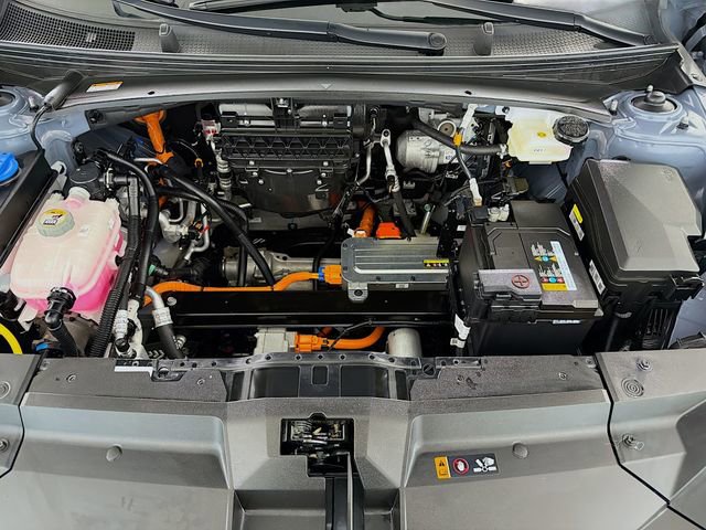 Used 2025 Hyundai Ioniq 6 SE image 32