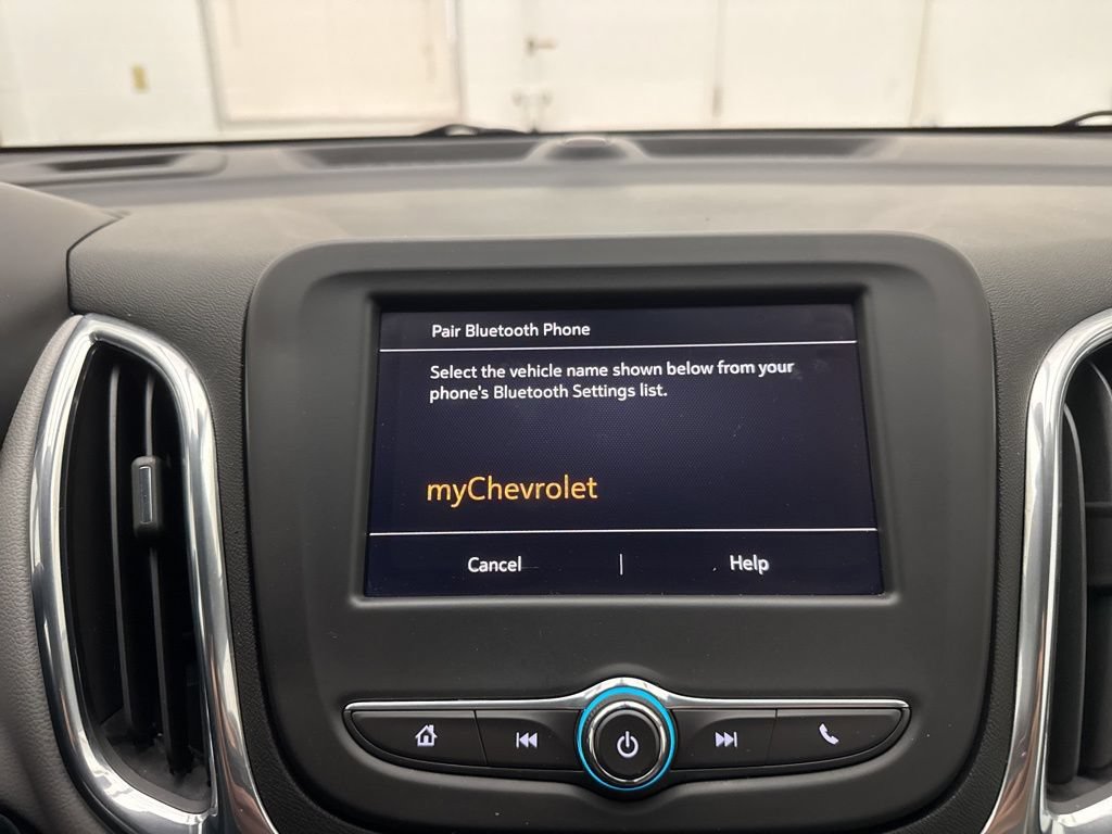 Used 2023 Chevrolet Equinox LS AWD/4WD image 24