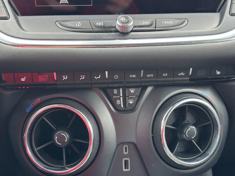 Certified 2023 Chevrolet Blazer LT w/ Convenience Package image 24