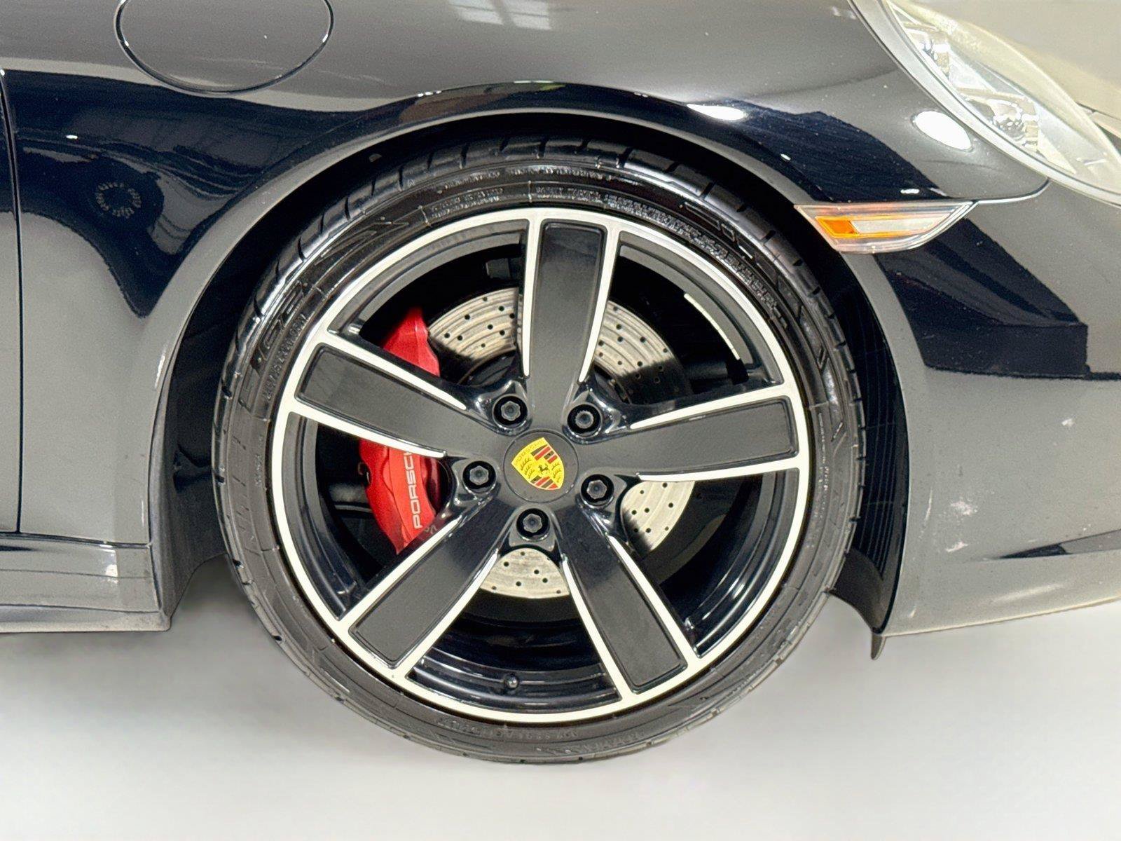 Used 2017 Porsche 911 Carrera 4S AWD/4WD image 34
