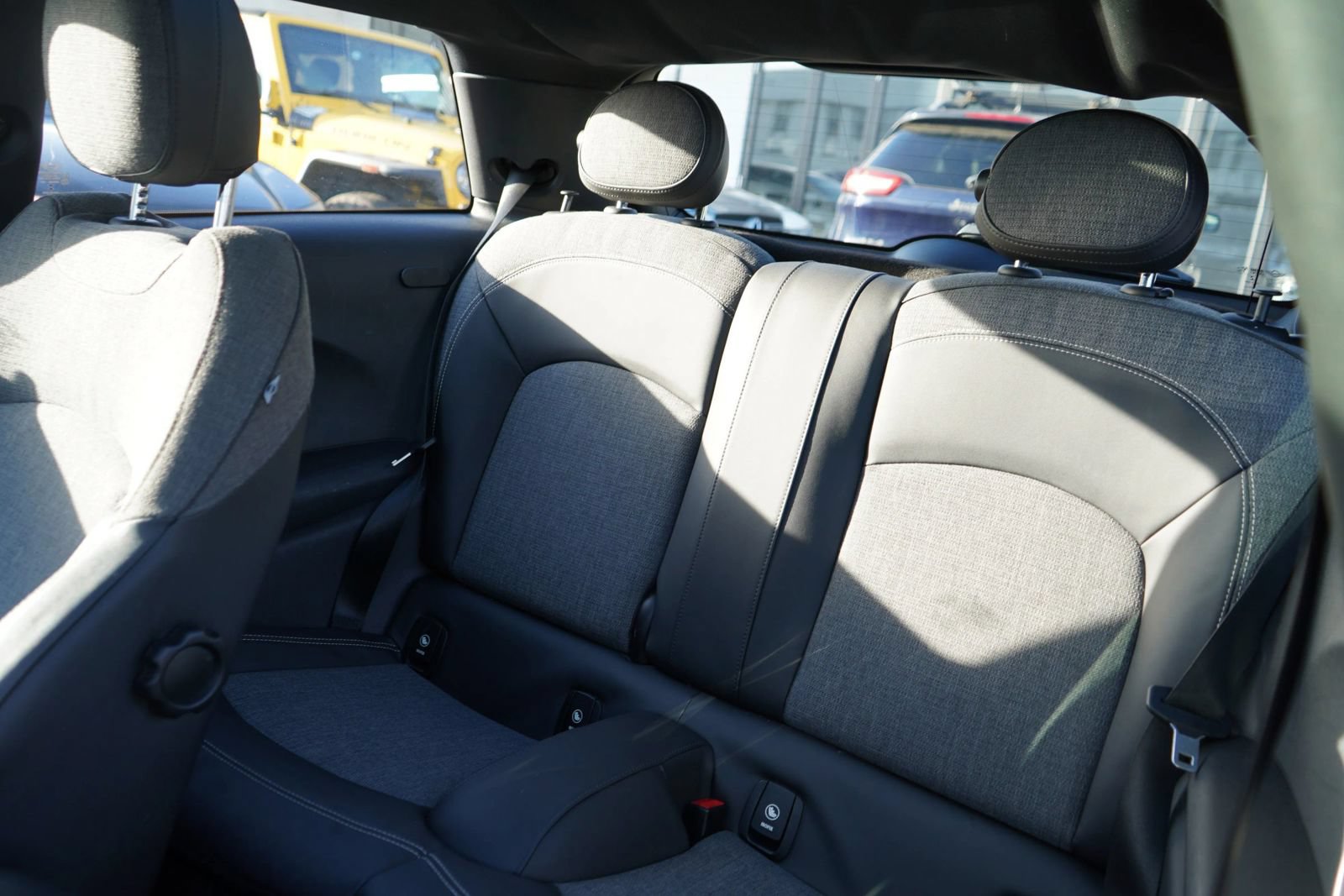 Used 2014 MINI Cooper S FWD image 16