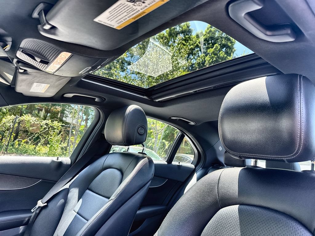 Used 2019 Mercedes-Benz C 300 4MATIC Sedan w/ Premium Package image 16