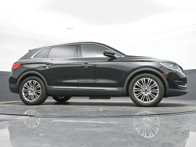 Used 2018 Lincoln MKX Reserve w/ Driver Assistance Package FWD image 11