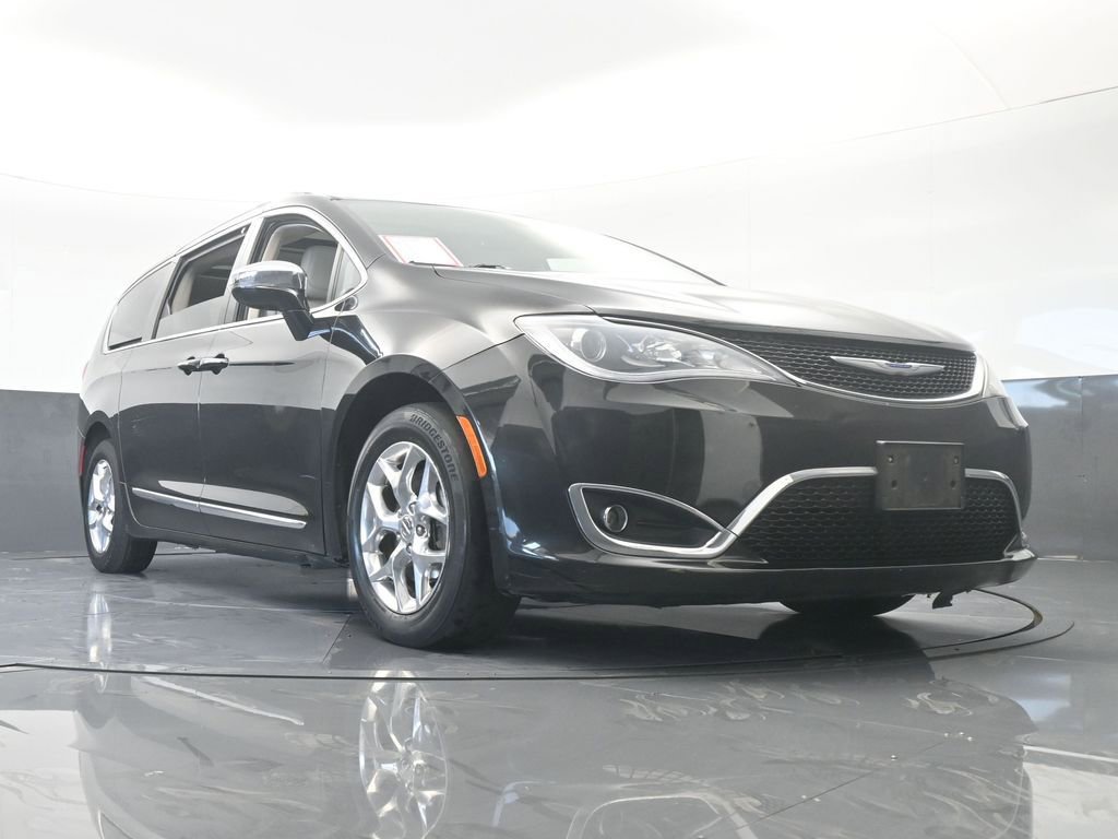 Used 2019 Chrysler Pacifica Limited image 67