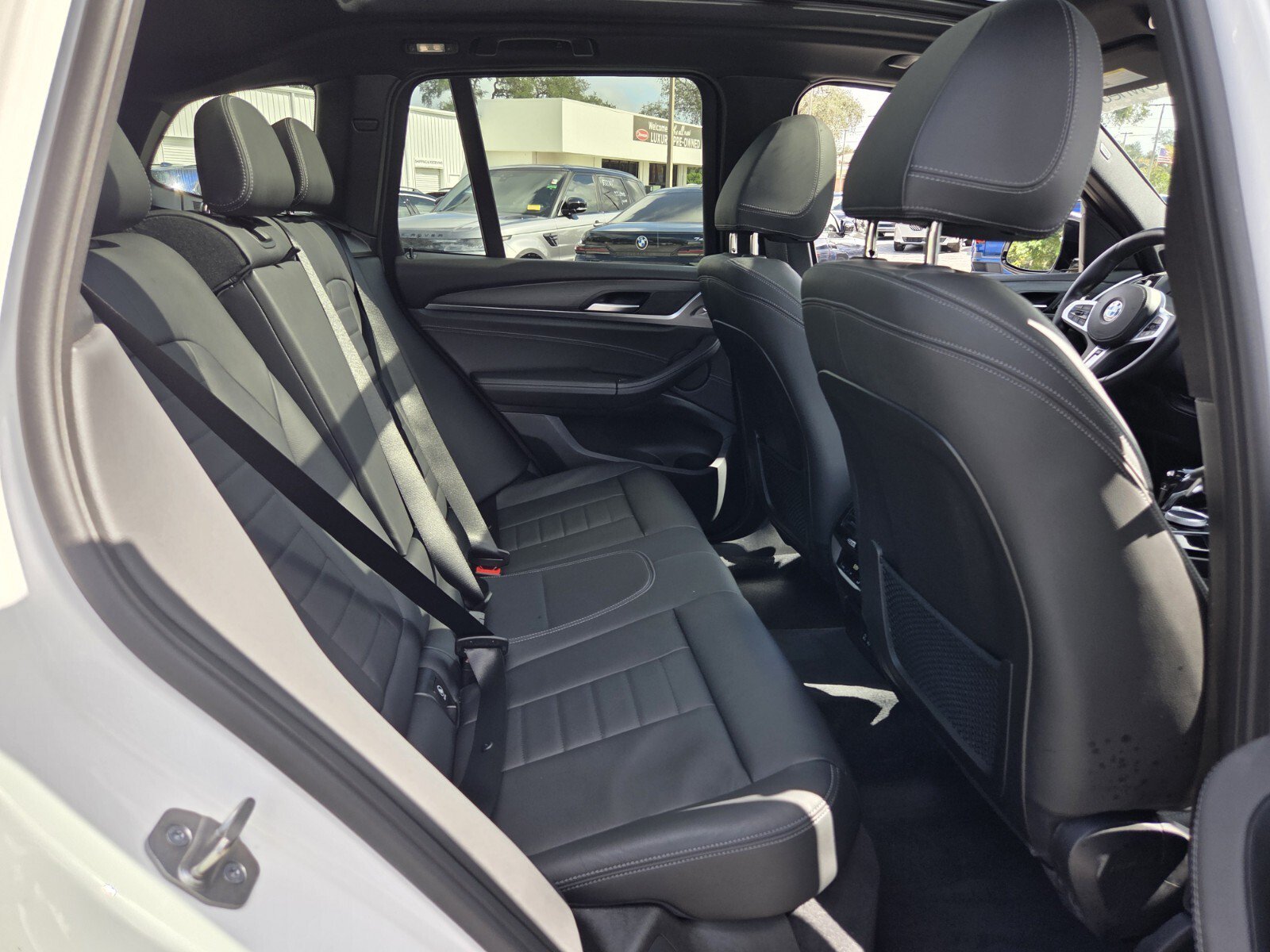 Used 2022 BMW X3 xDrive30i w/ M Sport Package AWD/4WD image 16