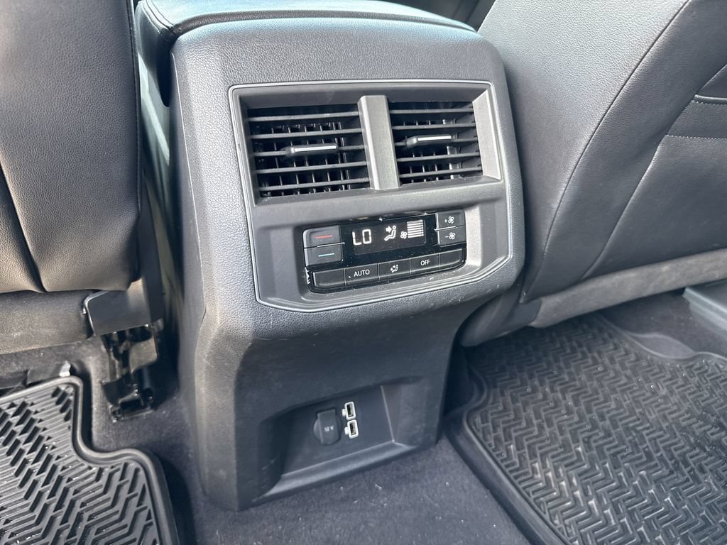 Used 2018 Volkswagen Atlas SE AWD/4WD image 26