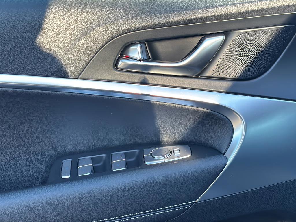 Certified 2026 Genesis G70 2.5T image 16