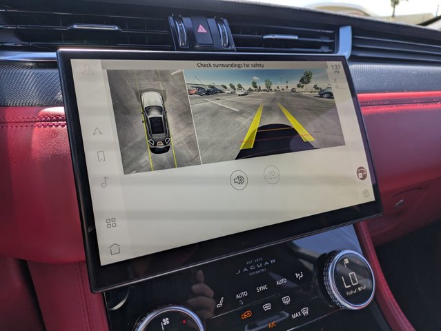 Used 2021 Jaguar F-PACE SVR image 14