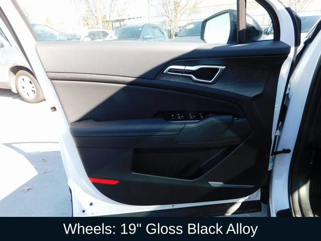 Used 2024 Kia Sportage X-Line w/ X-Line Premium Package image 14