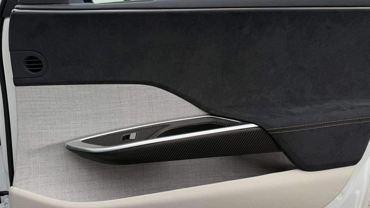 Used 2023 Lucid Air Grand Touring image 30